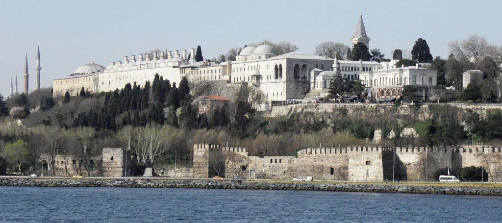 topkapi dari bosphorus turki