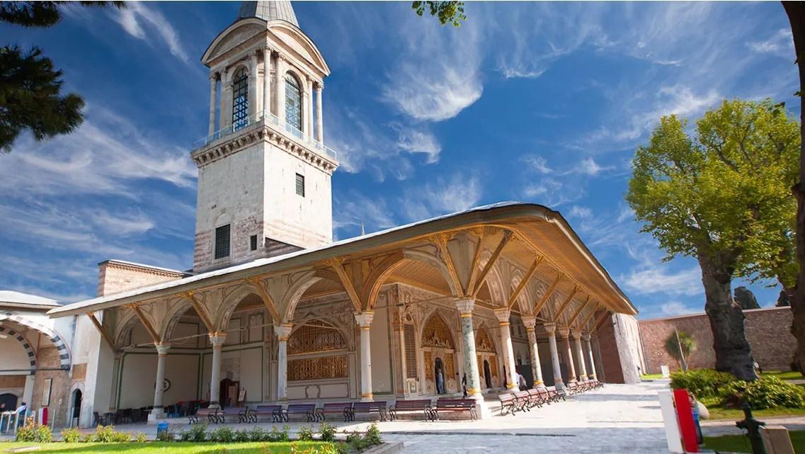 Istana Topkapi dengan Gaya Ottoman