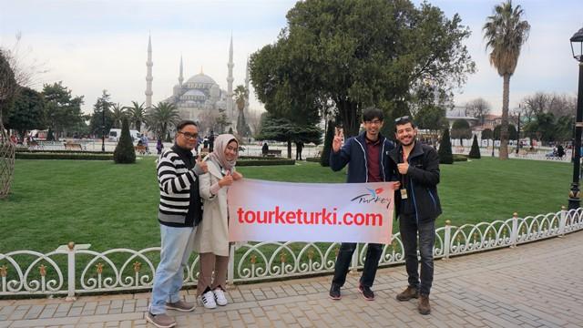 paket wisata tour turki hagia sophia
