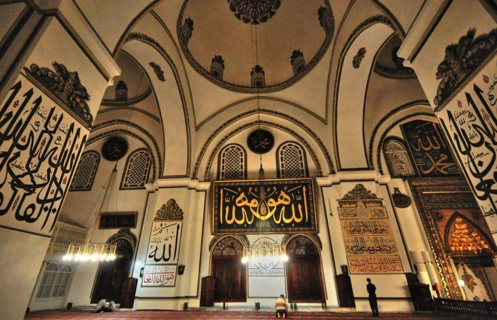 interior masjid ulu camii
