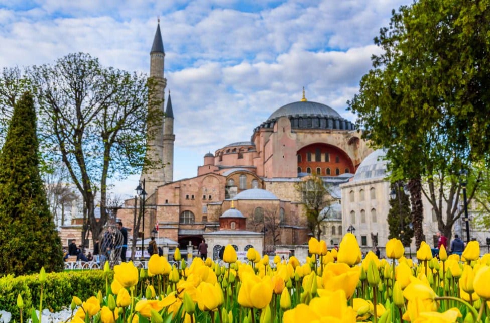 Paket Wisata Tour ke Turki 10 Hari 9 Malam April